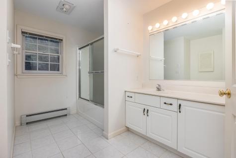 69 Cedar Ridge Yarmouth ME 04096