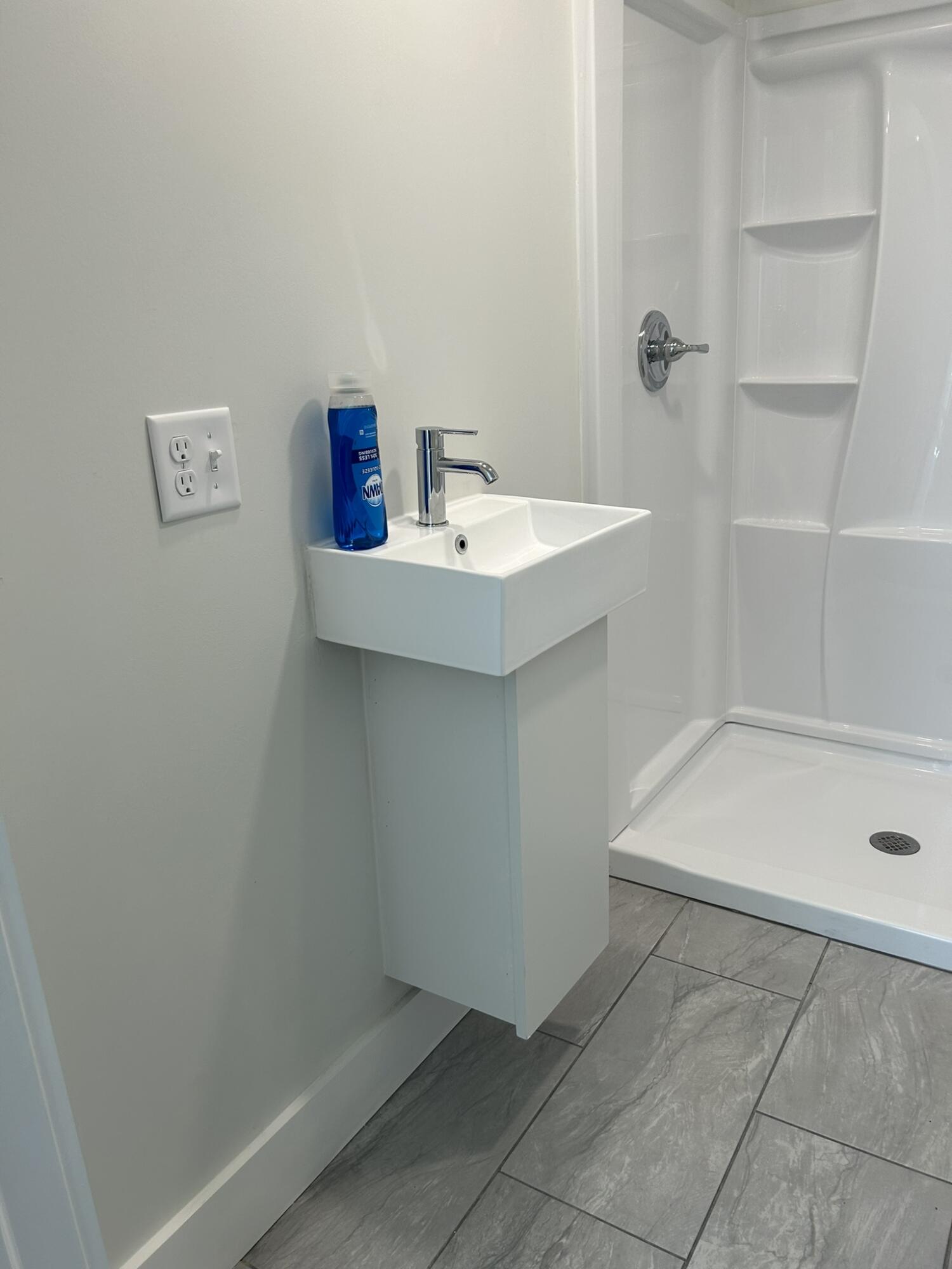 213 Oak Street Lewiston ME 04240