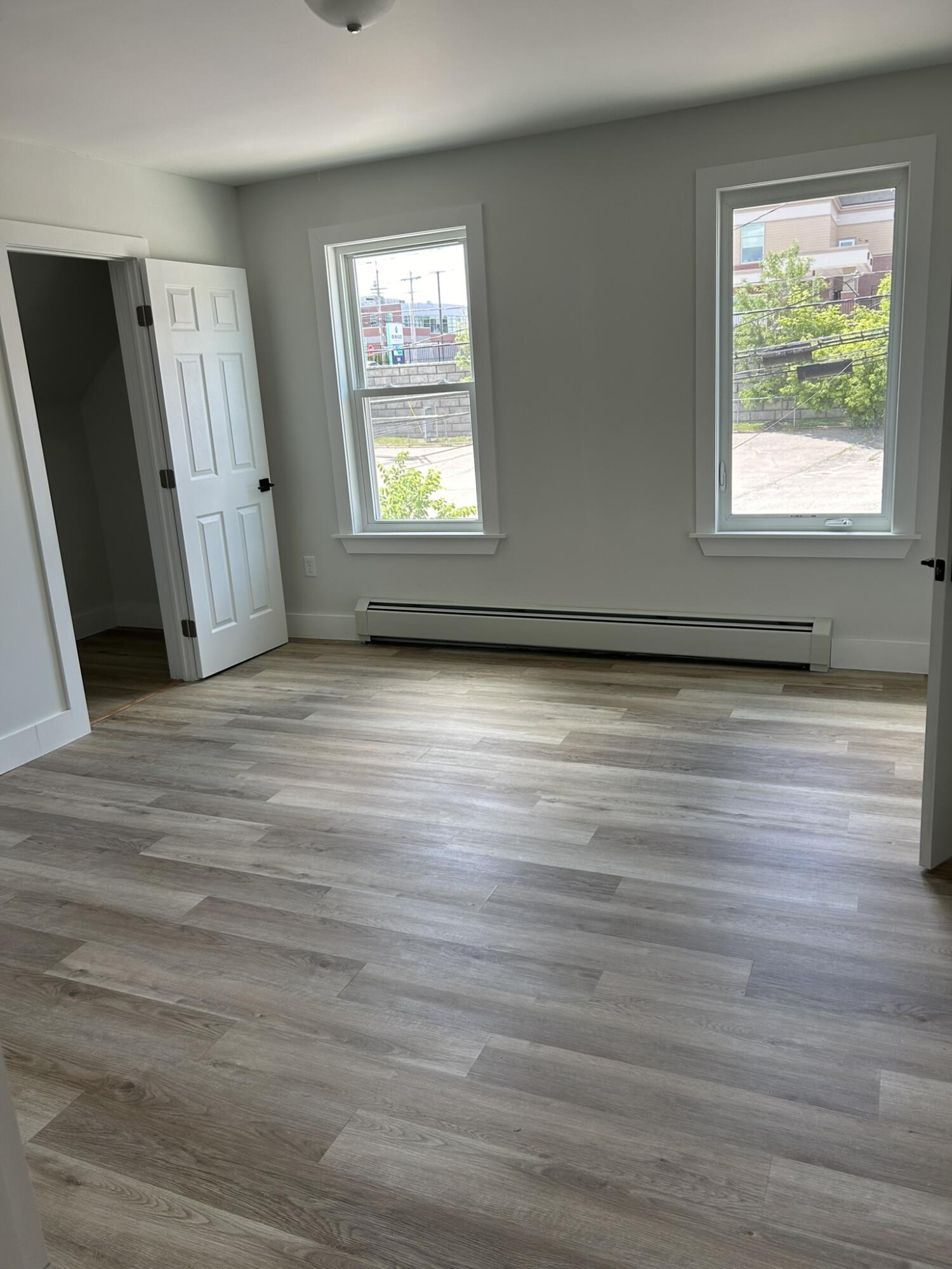 213 Oak Street Lewiston ME 04240