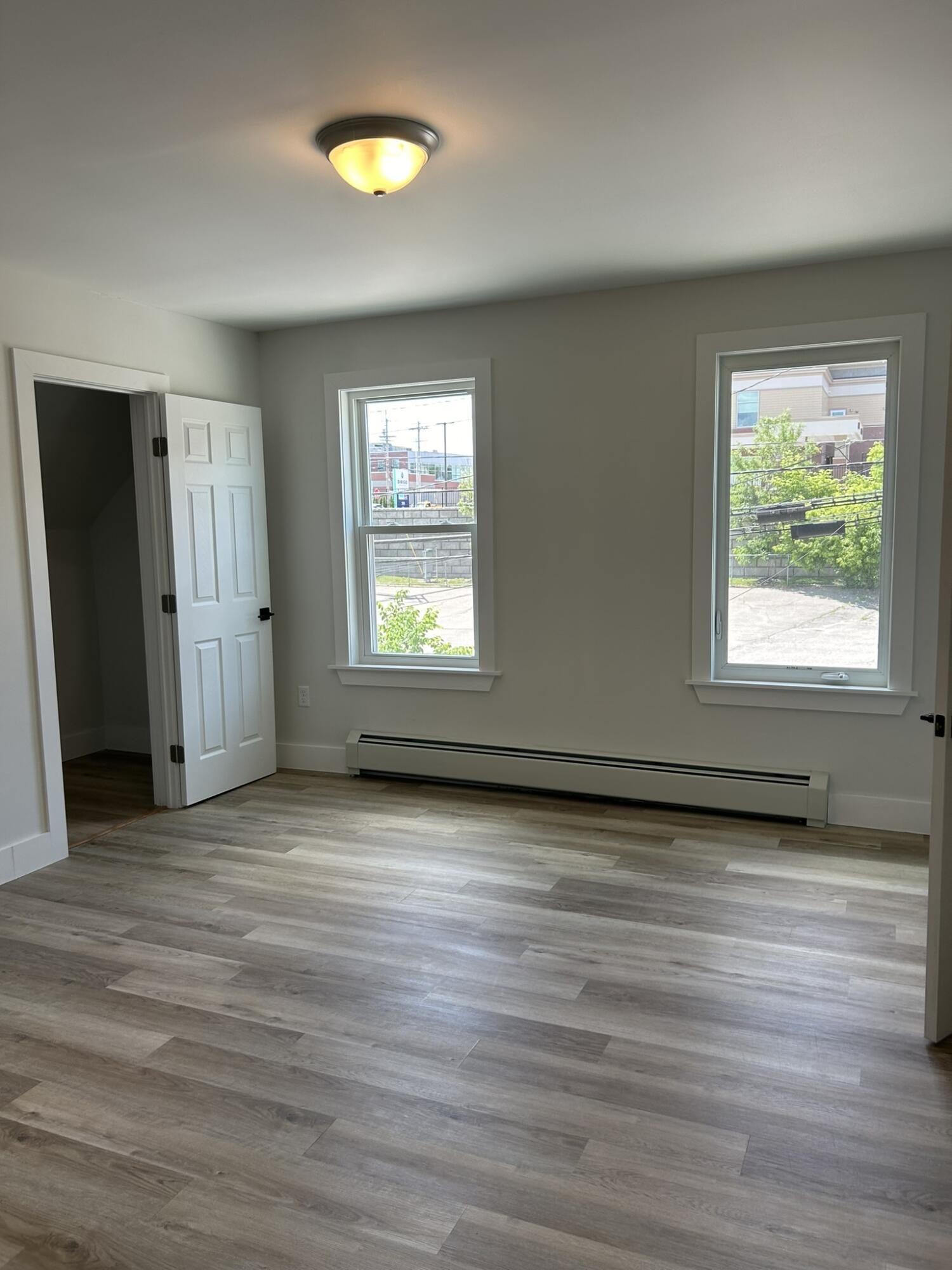 213 Oak Street Lewiston ME 04240