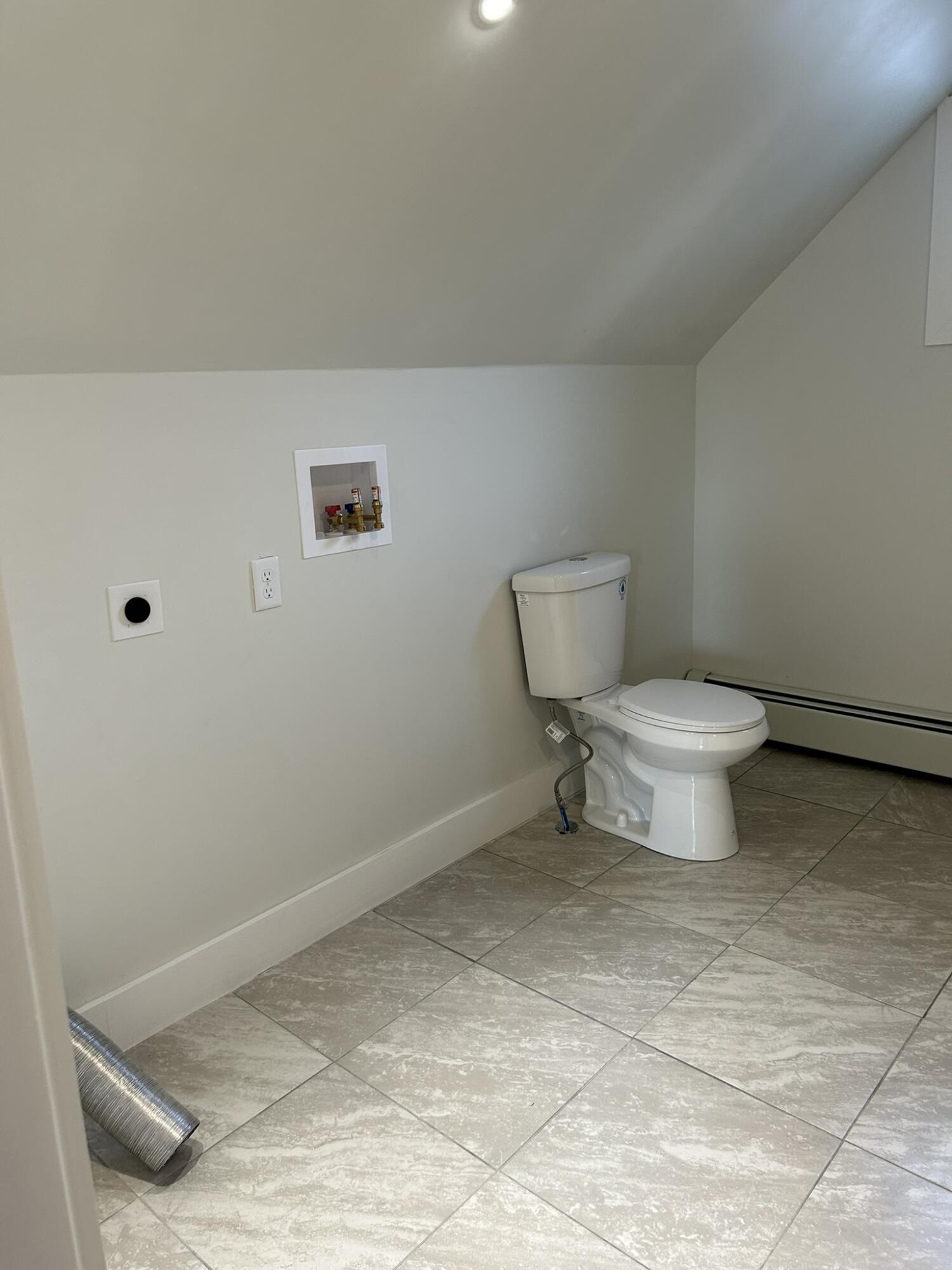 213 Oak Street Lewiston ME 04240