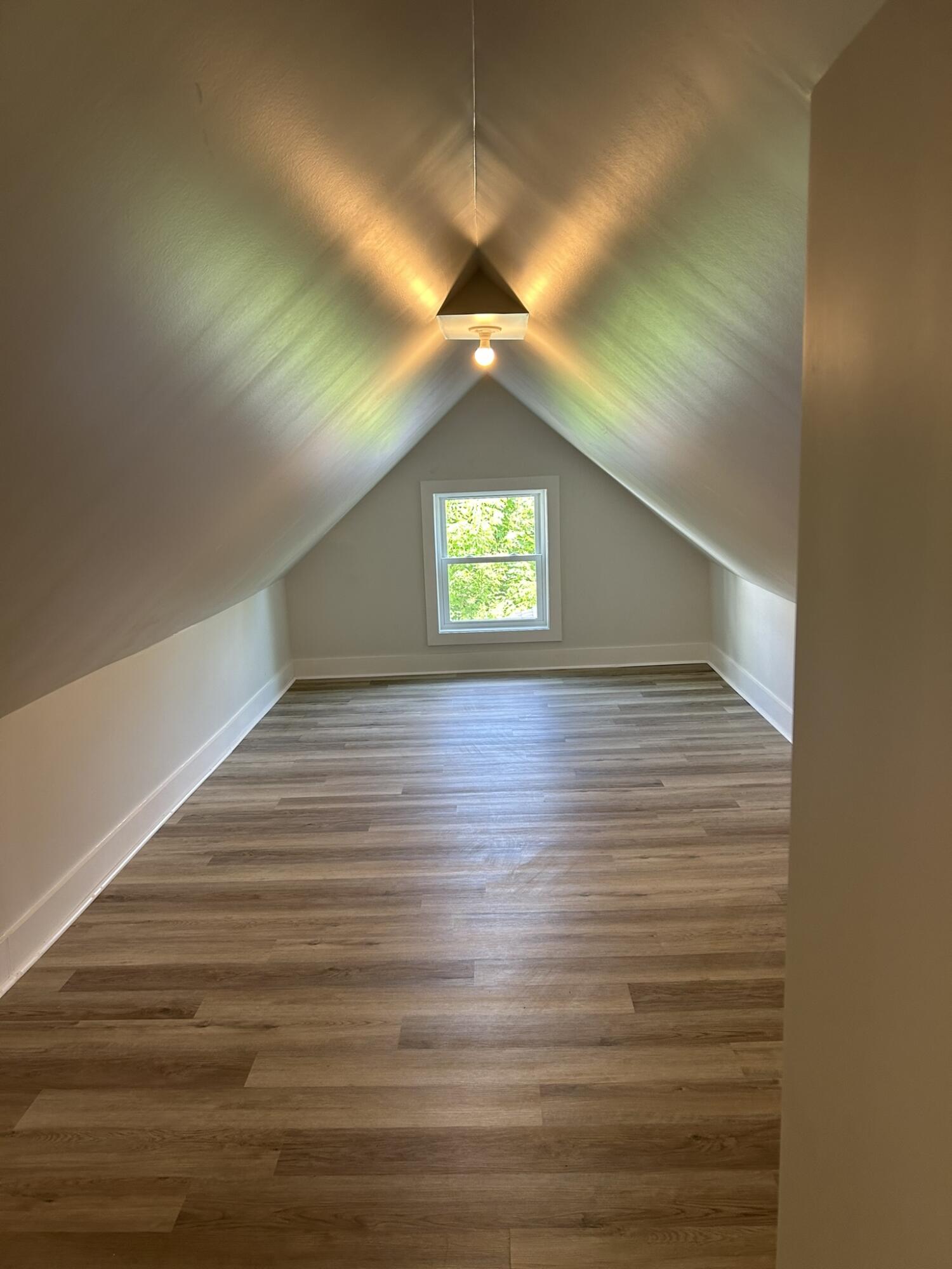 213 Oak Street Lewiston ME 04240