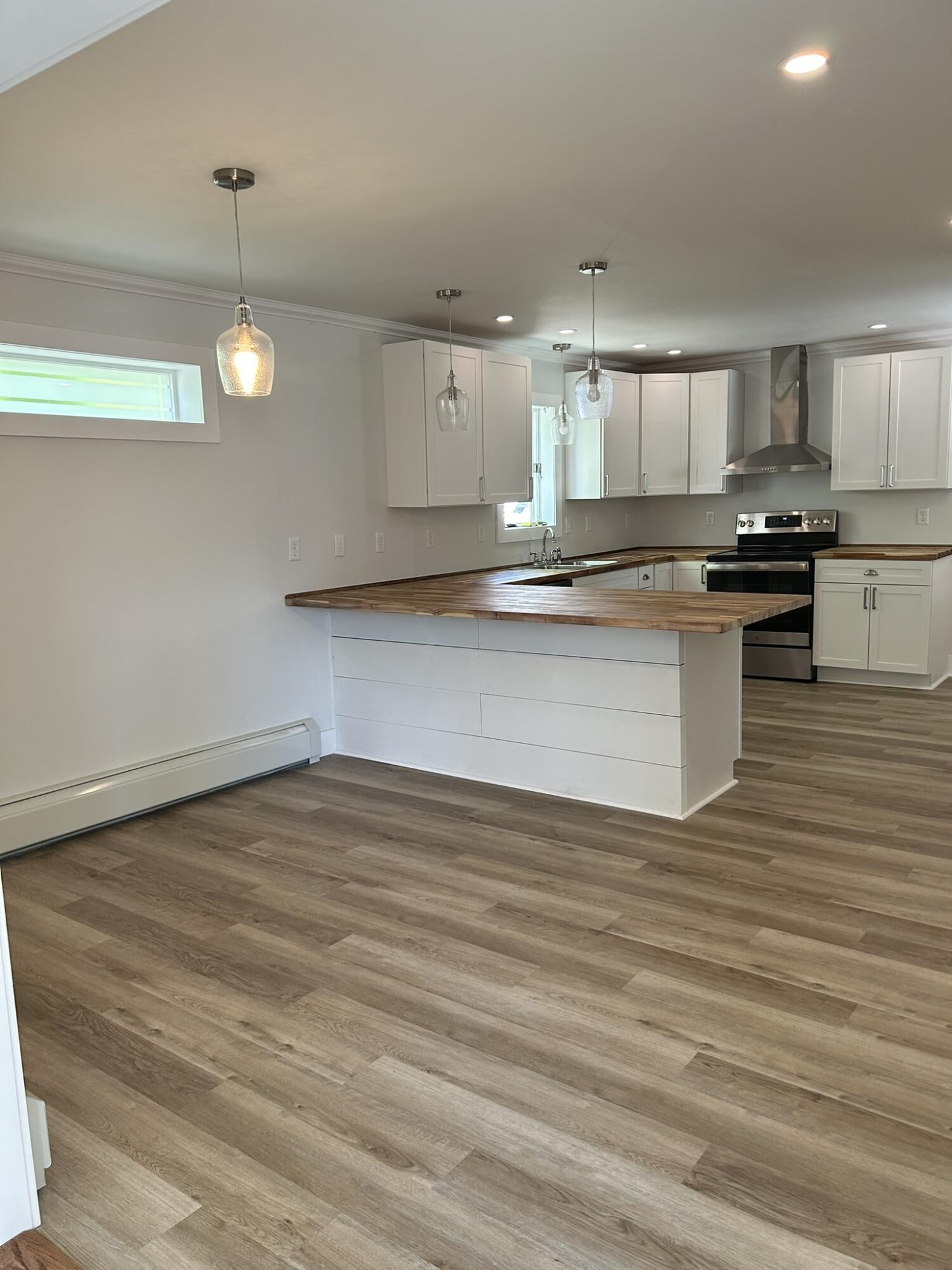 213 Oak Street Lewiston ME 04240