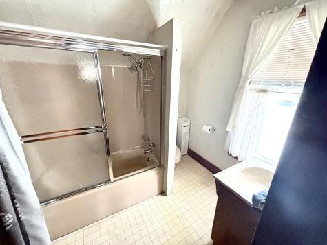 34 Lincoln Street Millinocket ME 04462