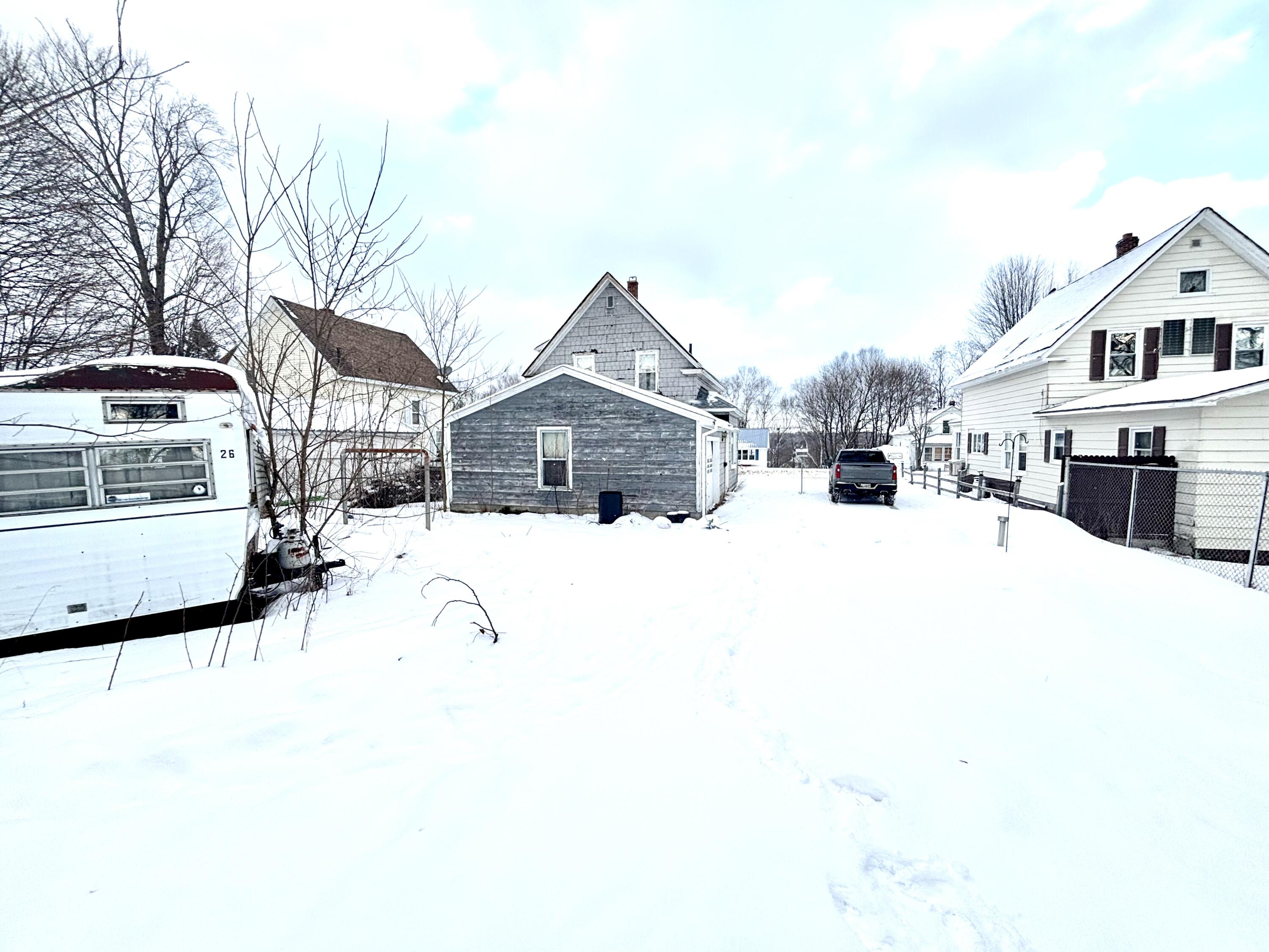 34 Lincoln Street Millinocket ME 04462