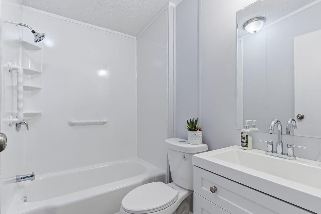 17 John Clark Road Dayton ME 04005