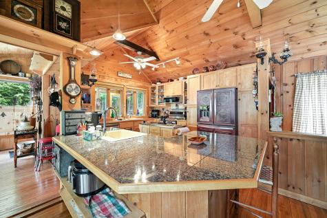 16 Brackett Road Dresden ME 04342