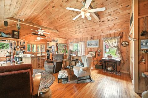 16 Brackett Road Dresden ME 04342