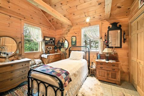 16 Brackett Road Dresden ME 04342