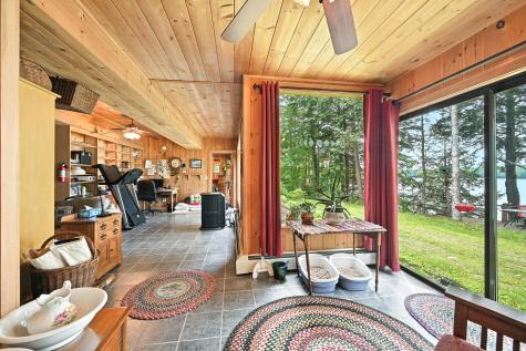 16 Brackett Road Dresden ME 04342
