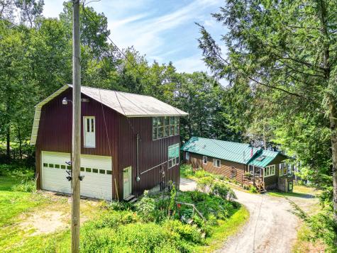 16 Brackett Road Dresden ME 04342