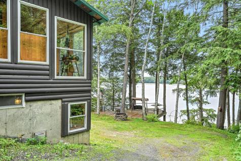 16 Brackett Road Dresden ME 04342