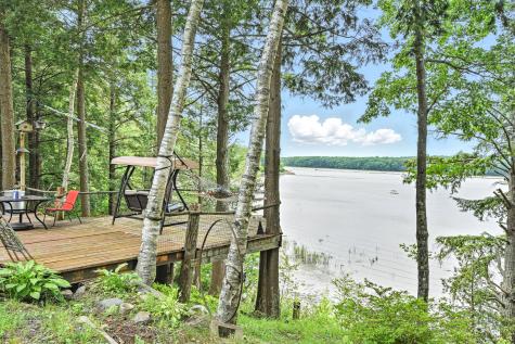 16 Brackett Road Dresden ME 04342