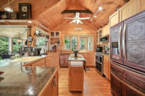 16 Brackett Road Dresden ME 04342