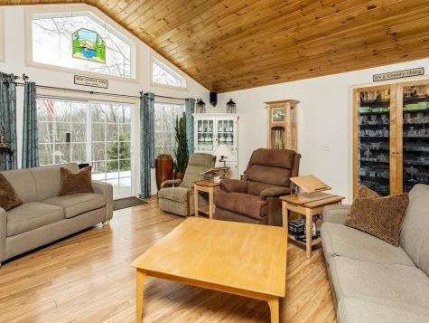 68 Terri Lane West Gardiner ME 04345