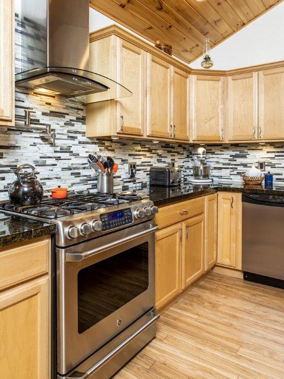 68 Terri Lane West Gardiner ME 04345