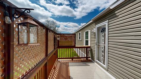 5 Parkview Lane Lewiston ME 04240