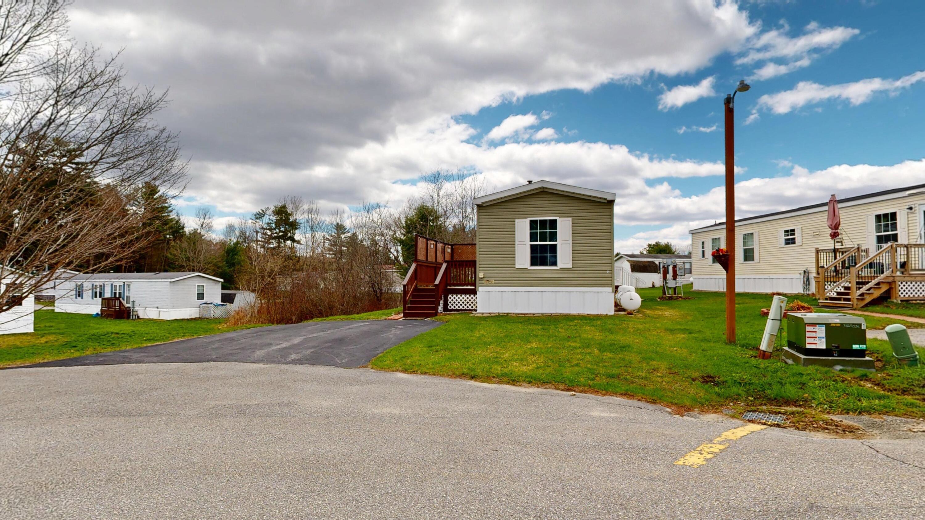 5 Parkview Lane Lewiston ME 04240