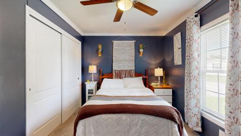5 Parkview Lane Lewiston ME 04240