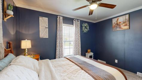 5 Parkview Lane Lewiston ME 04240