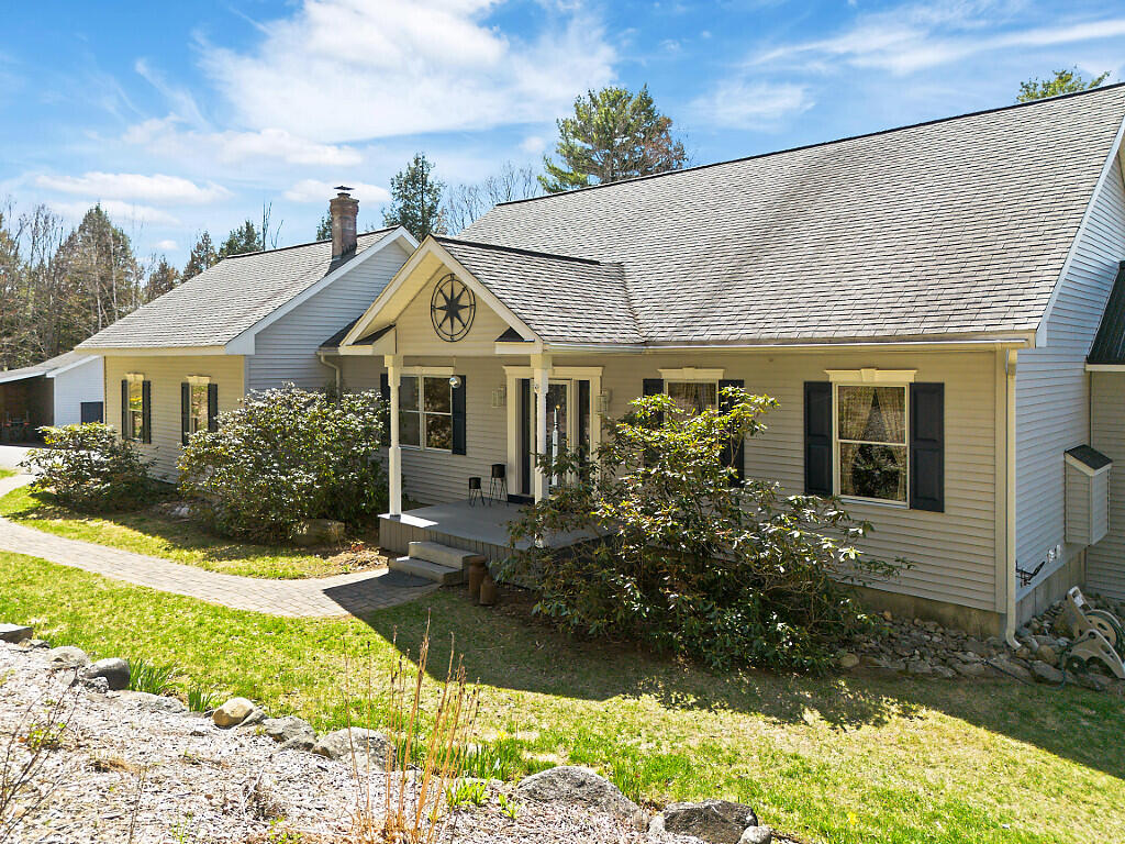 559 Sandy River Road Fayette ME 04349