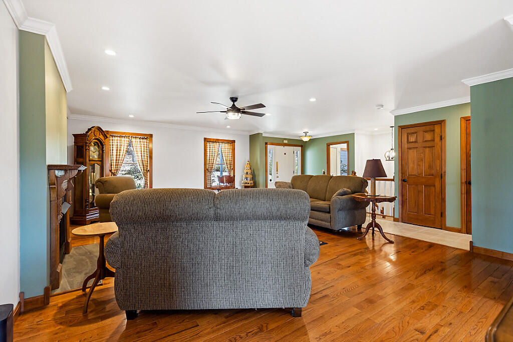 559 Sandy River Road Fayette ME 04349