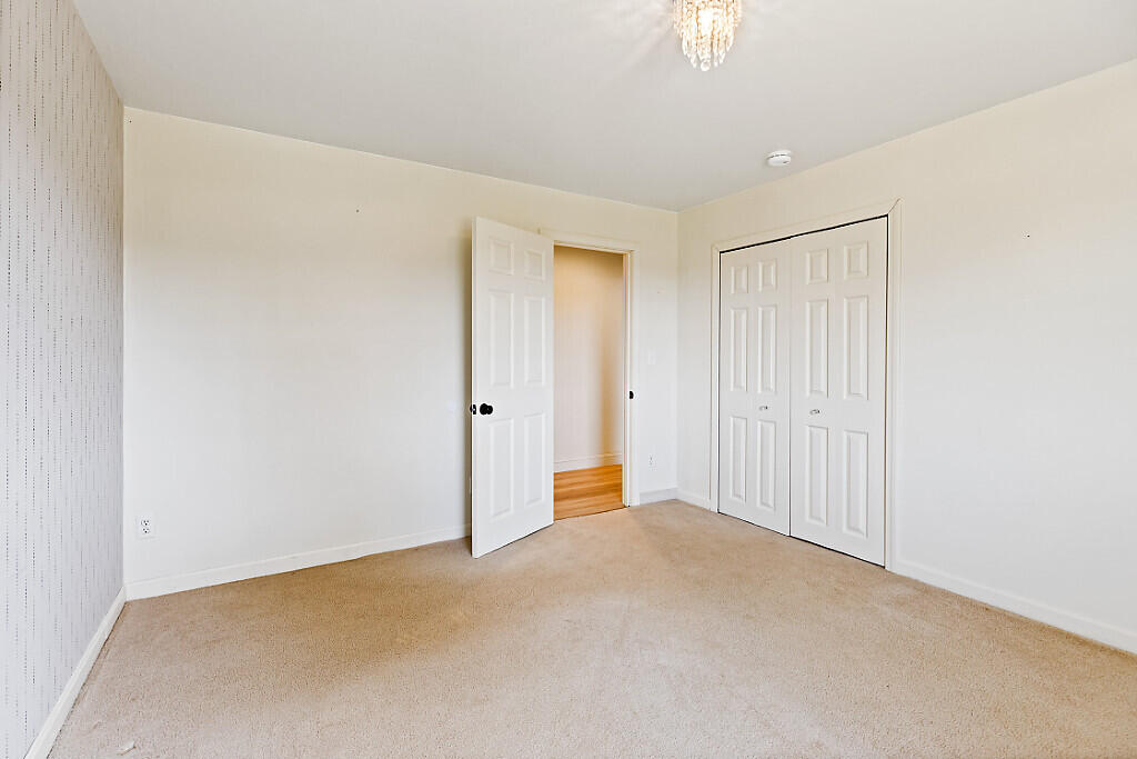 559 Sandy River Road Fayette ME 04349