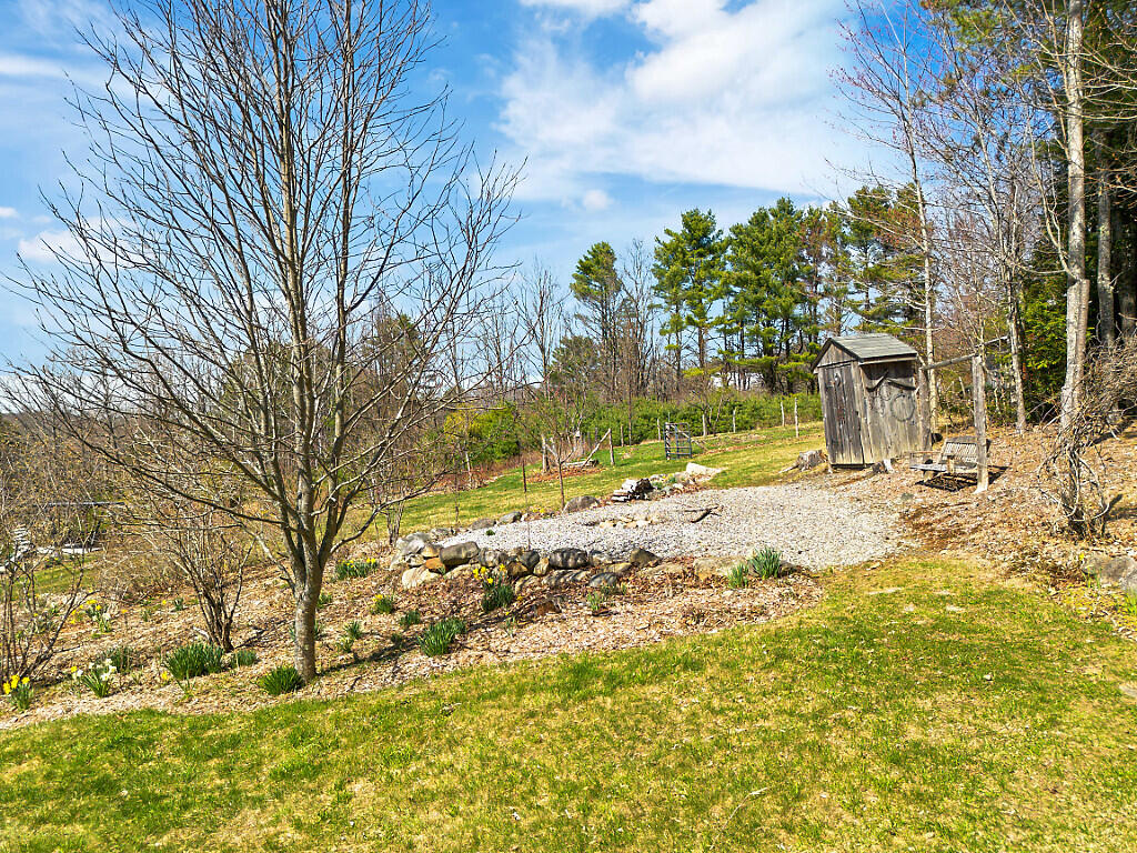559 Sandy River Road Fayette ME 04349