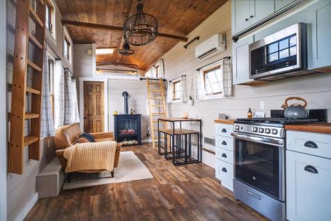 200 Woodman Road New Gloucester ME 04260