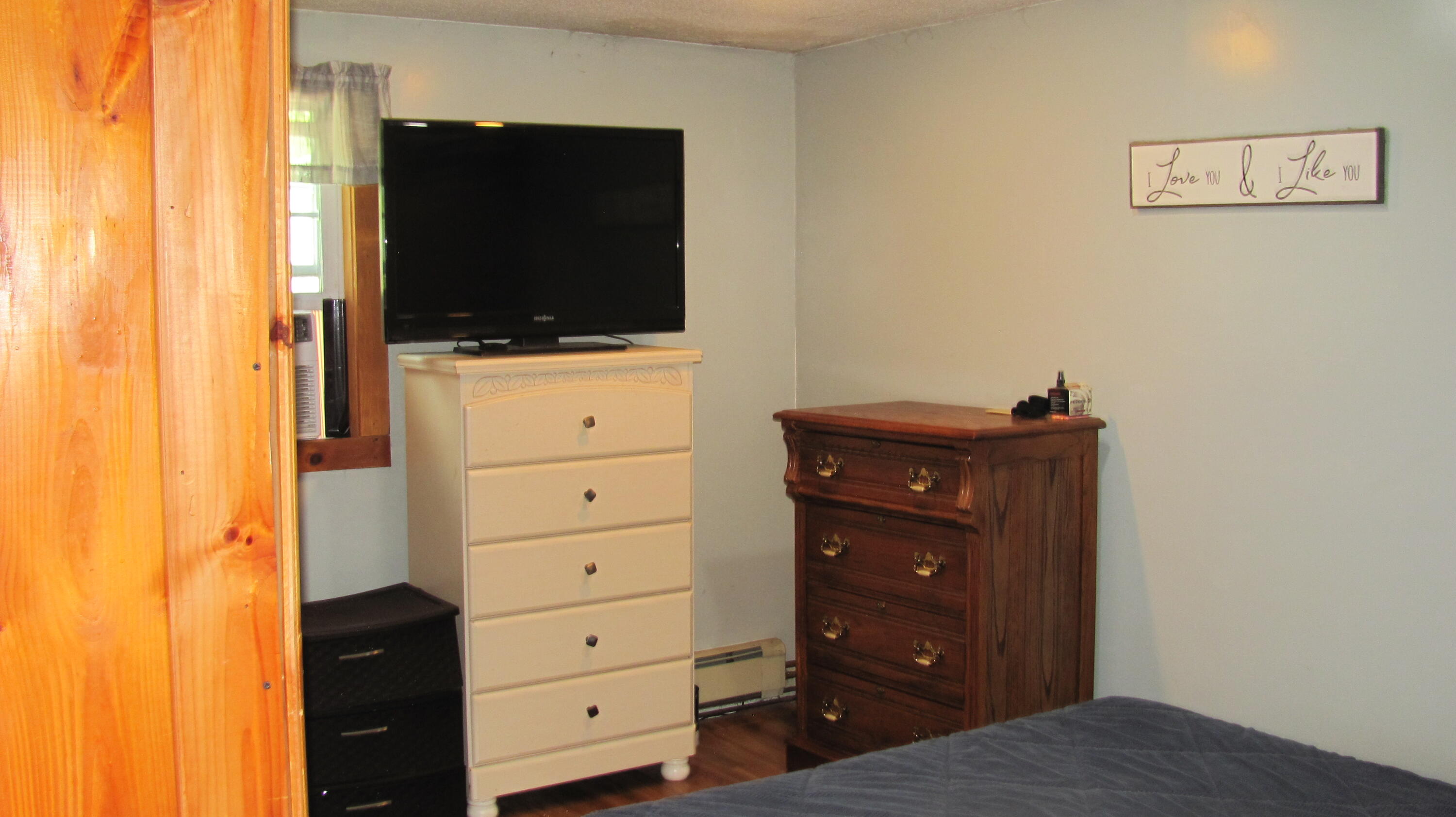 23 Mefford Lane Paris ME 04281