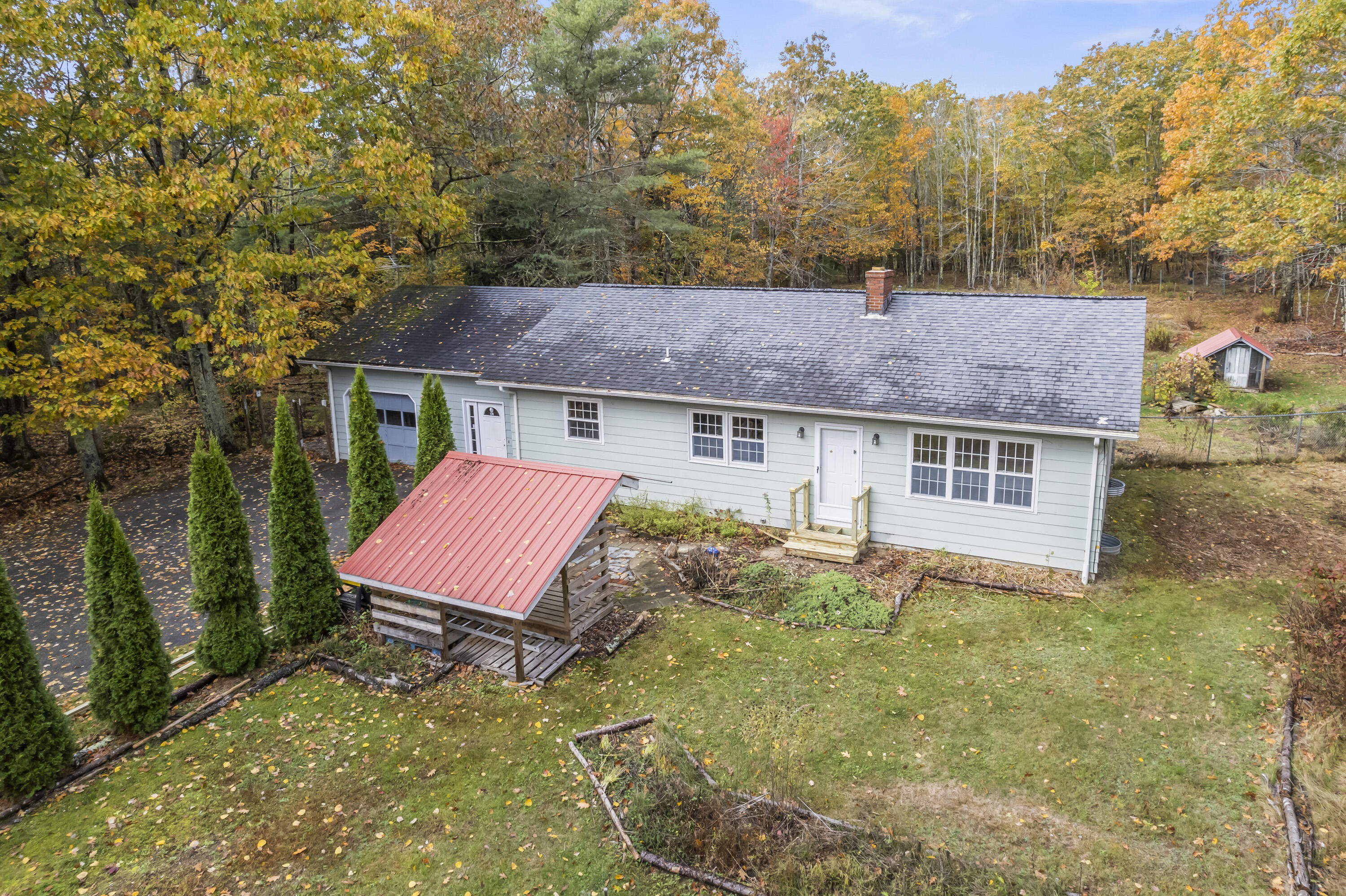 174 River Road Richmond ME 04357