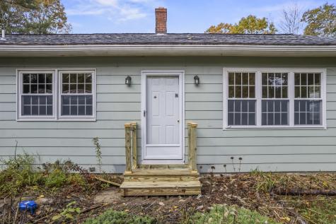 174 River Road Richmond ME 04357