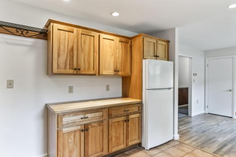 174 River Road Richmond ME 04357