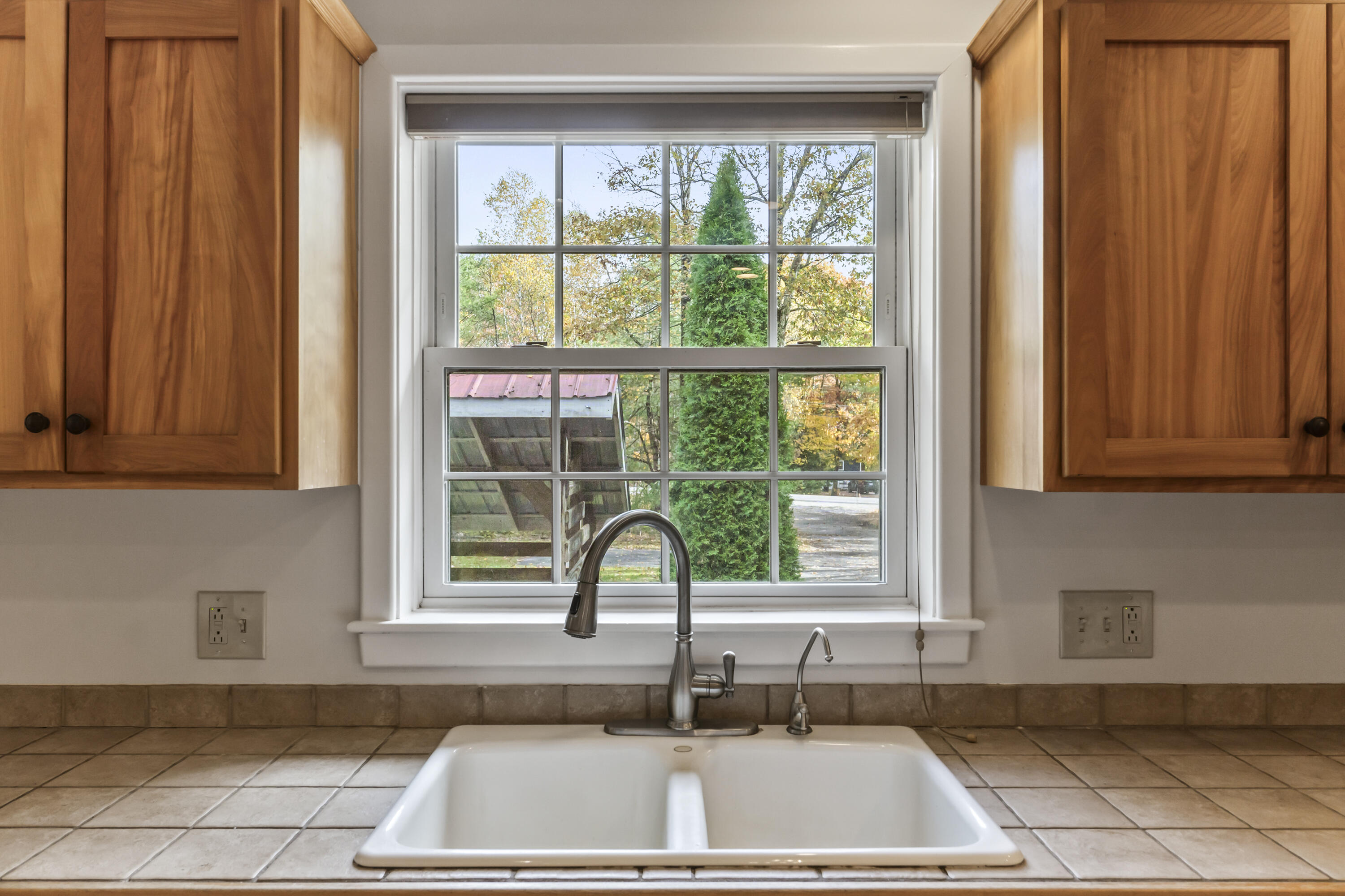 174 River Road Richmond ME 04357