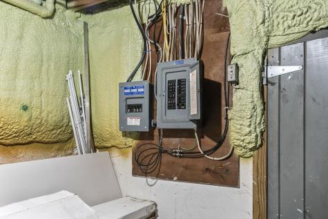 174 River Road Richmond ME 04357