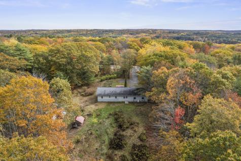 174 River Road Richmond ME 04357