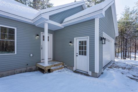 55 Sportsmans Way Limerick ME 04048