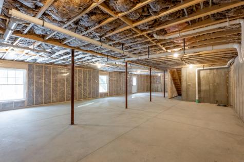 55 Sportsmans Way Limerick ME 04048