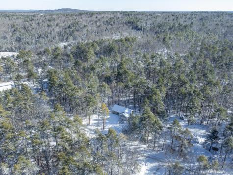 55 Sportsmans Way Limerick ME 04048