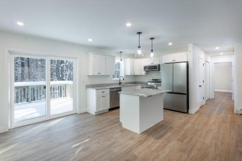 55 Sportsmans Way Limerick ME 04048