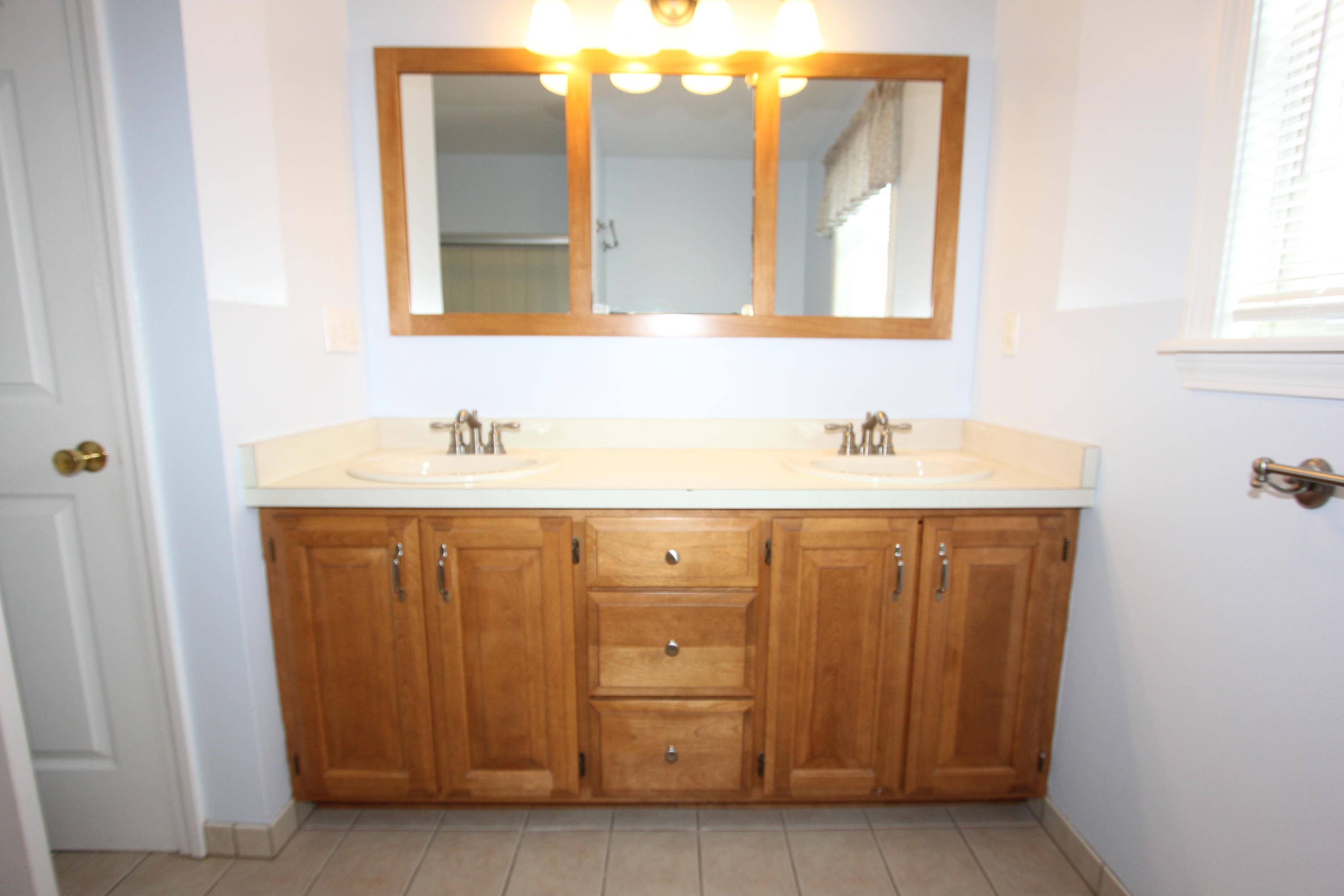 125 South Hatch Hill Road Greene ME 04236