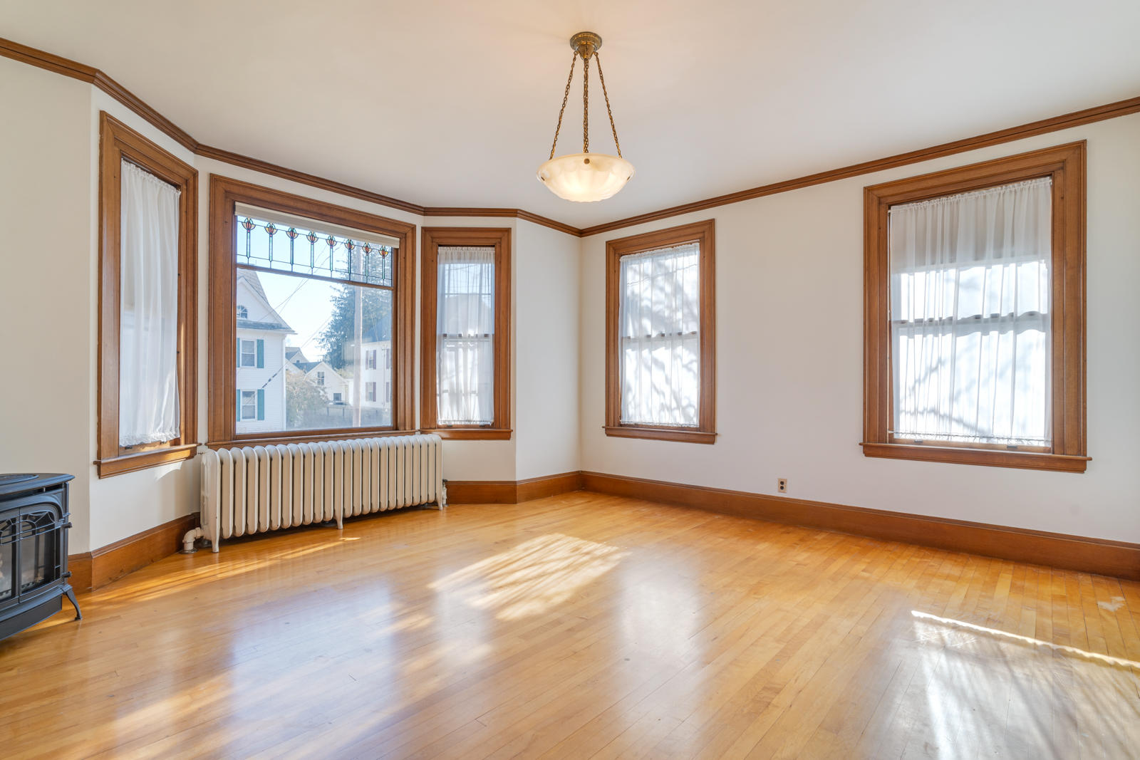 12 Lincoln Street Sanford ME 04073