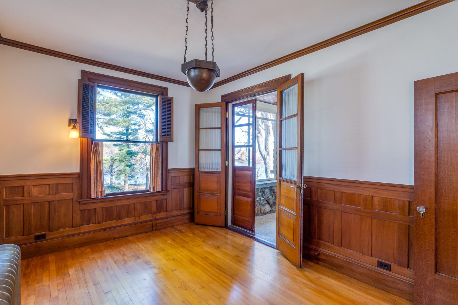 12 Lincoln Street Sanford ME 04073