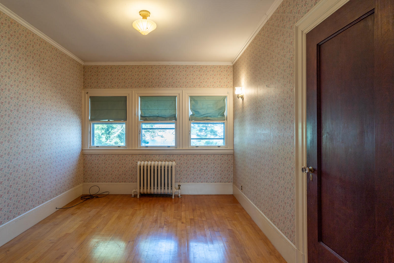 12 Lincoln Street Sanford ME 04073