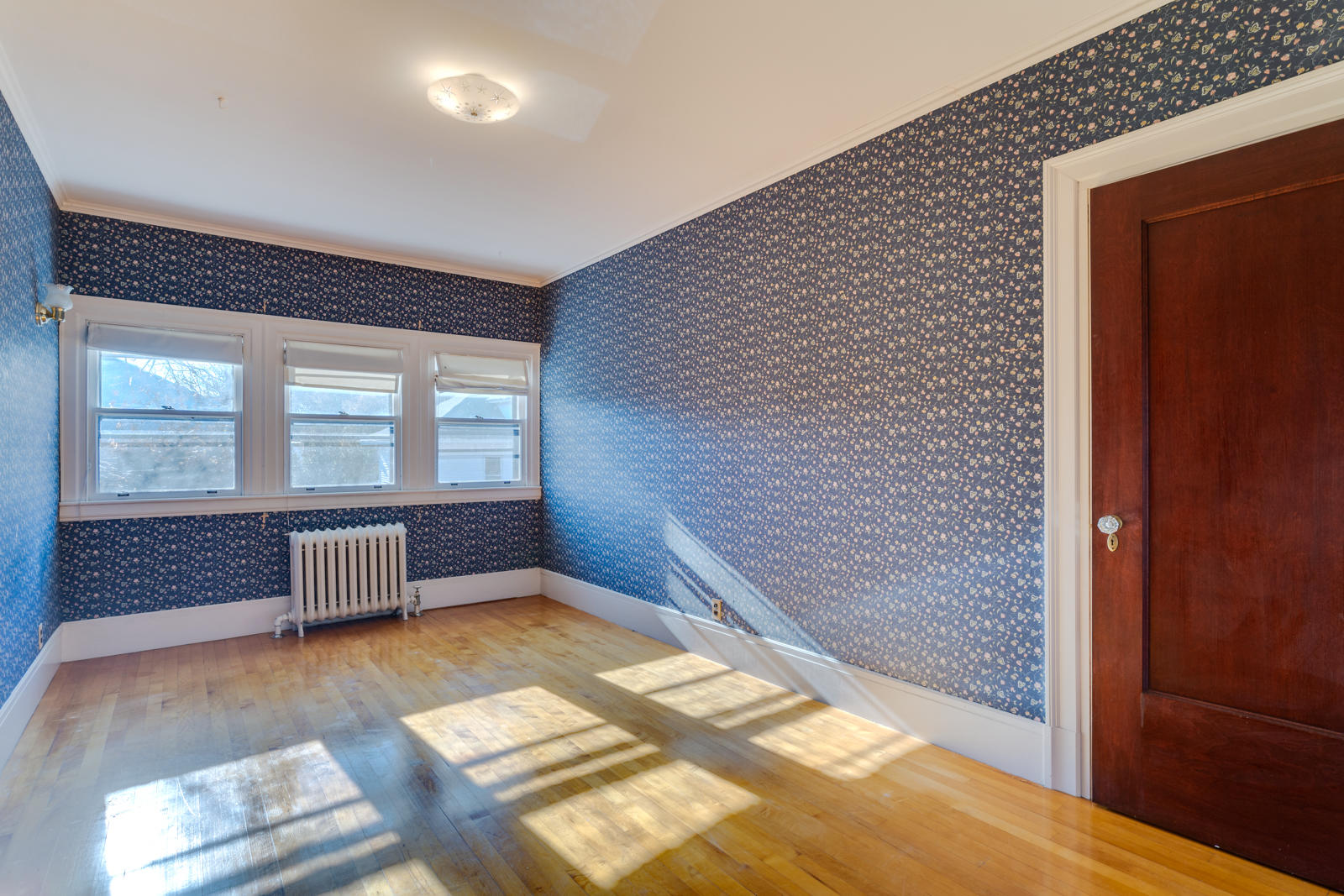 12 Lincoln Street Sanford ME 04073