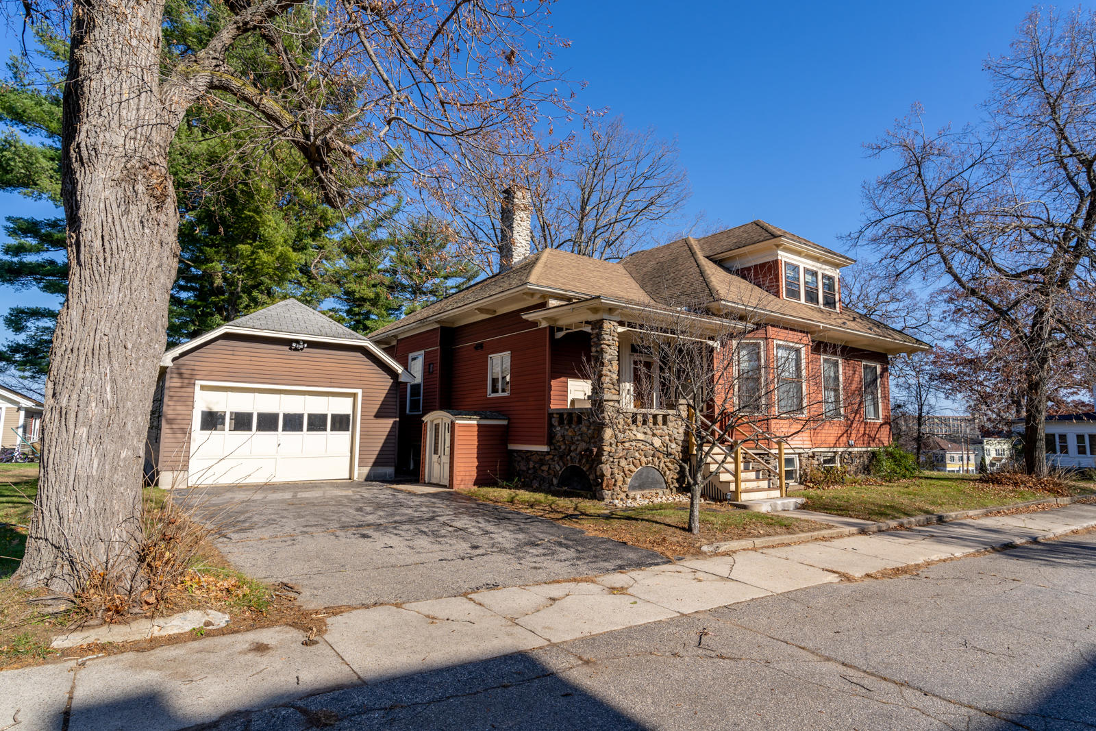 12 Lincoln Street Sanford ME 04073