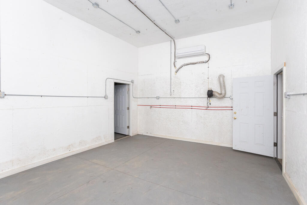 7 Chick Road Industry ME 04938