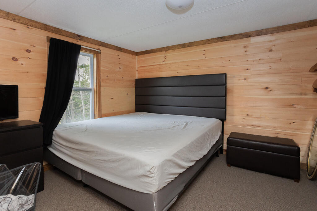 7 Chick Road Industry ME 04938