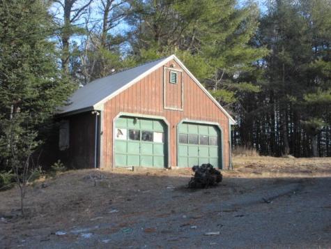 10 Perry Lane Amherst ME 04605