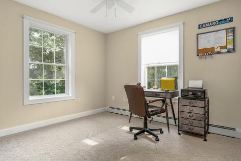 81 Fern Street Auburn ME 04210